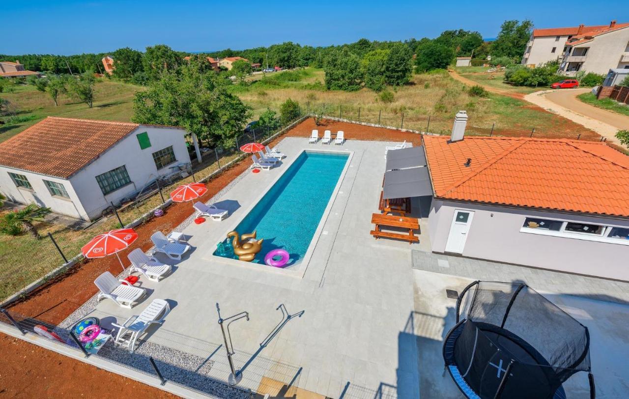 Apartmani Lucija Poreč Extérieur photo