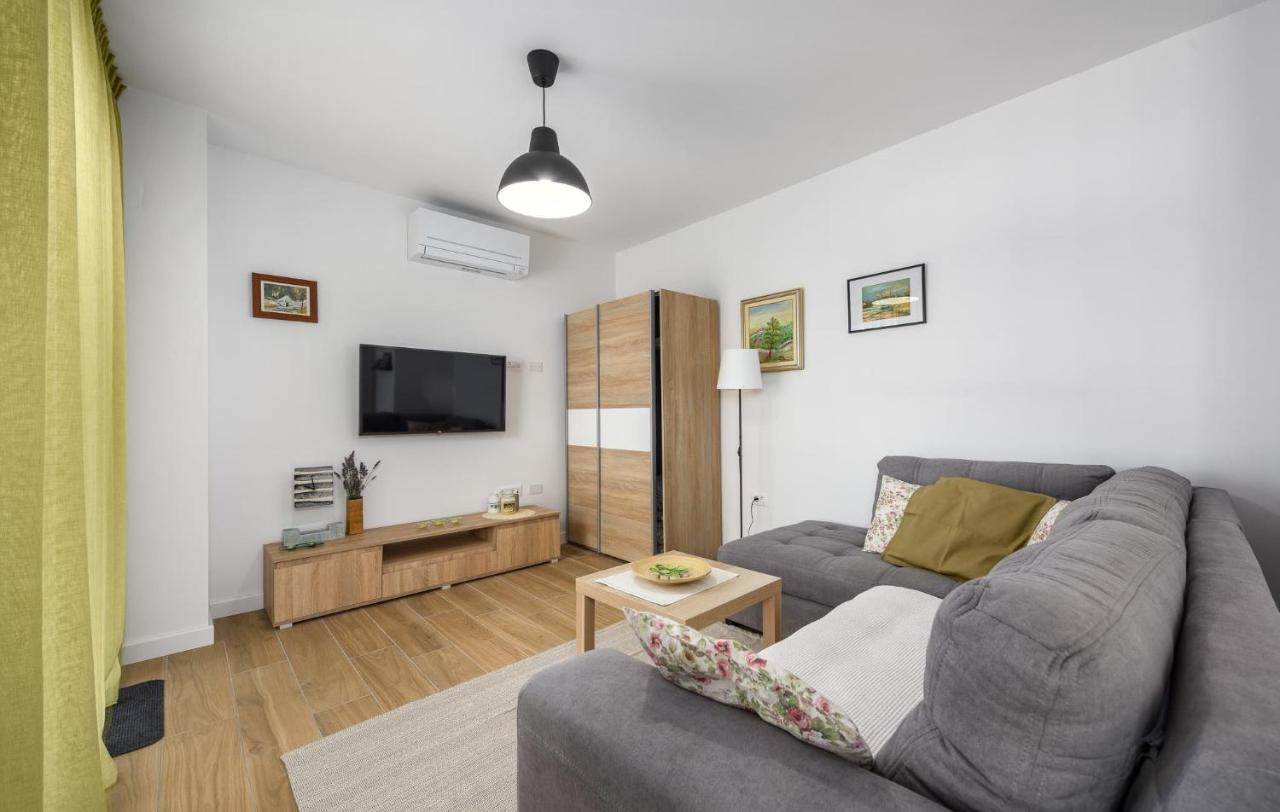 Apartmani Lucija Poreč Extérieur photo