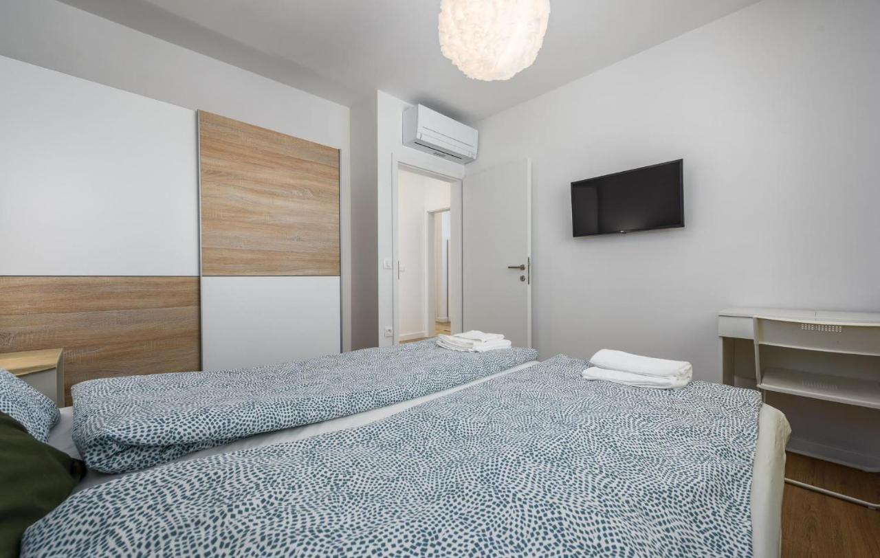 Apartmani Lucija Poreč Extérieur photo