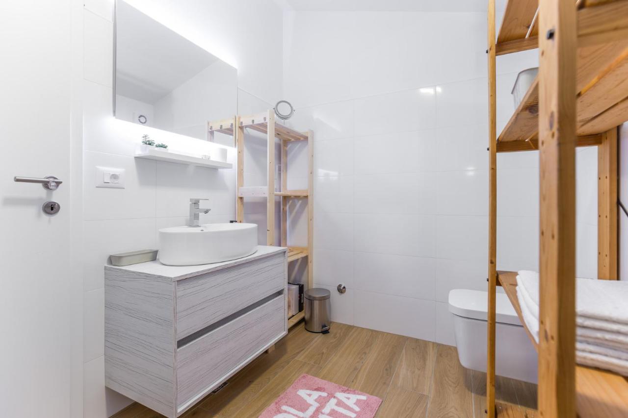 Apartmani Lucija Poreč Extérieur photo